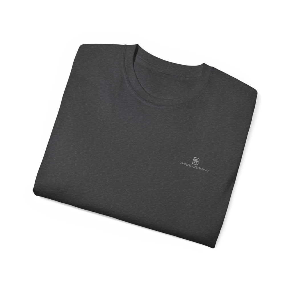 Classic White Pocket Tee — Minimal Everyday Cotton T-Shirt