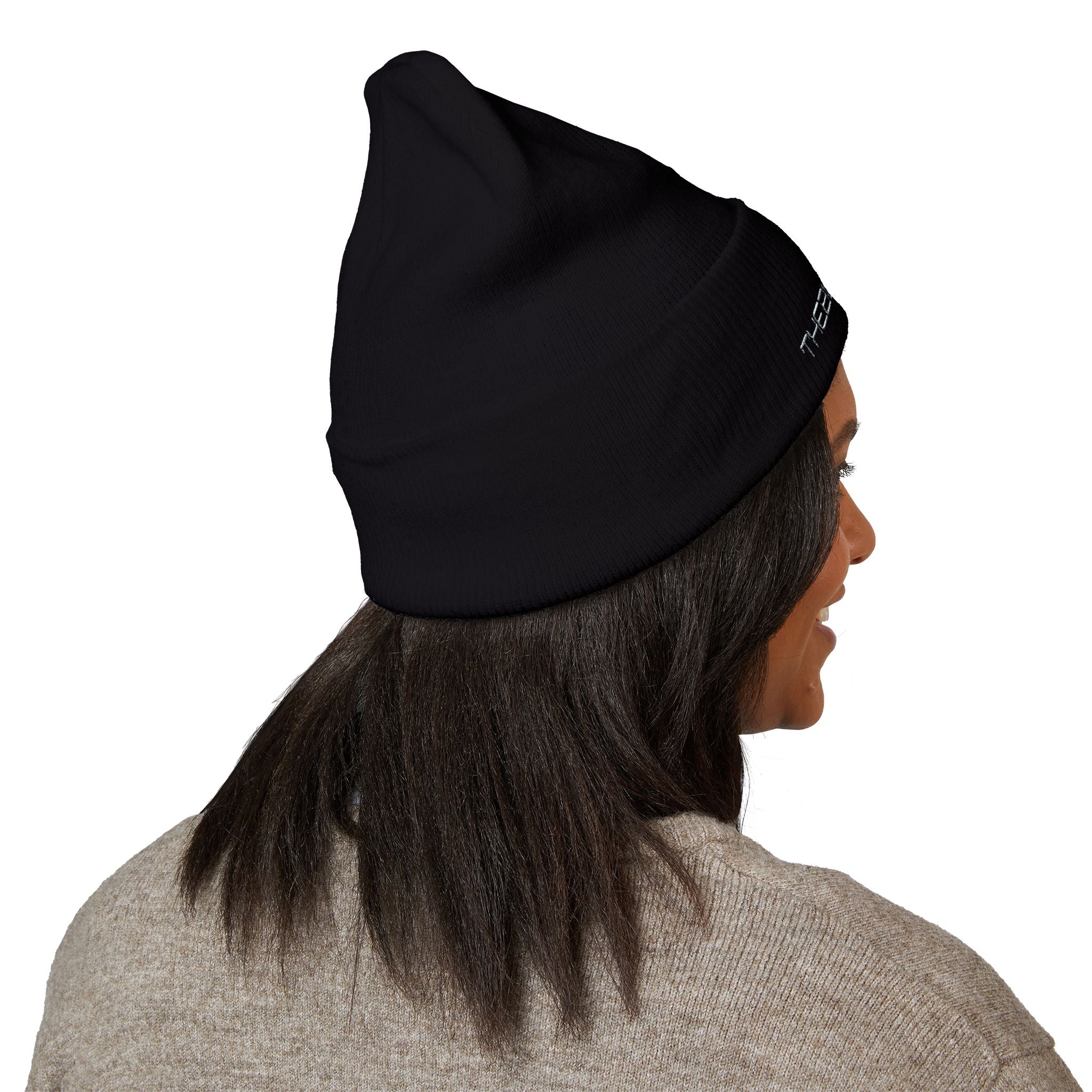 Embroidered White Cuffed Beanie — Minimal 'B' Logo Knit Hat