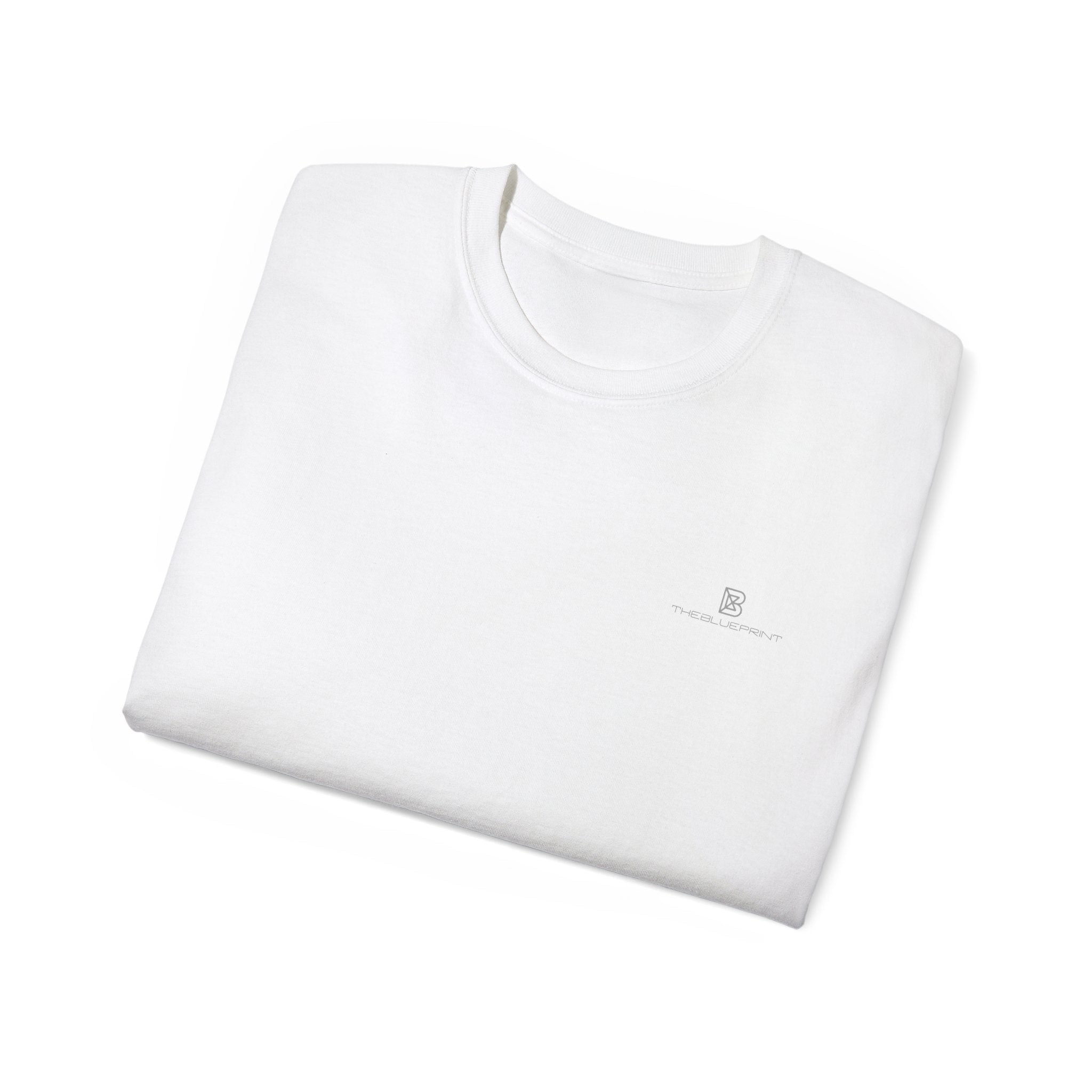 Classic White Pocket Tee — Minimal Everyday Cotton T-Shirt