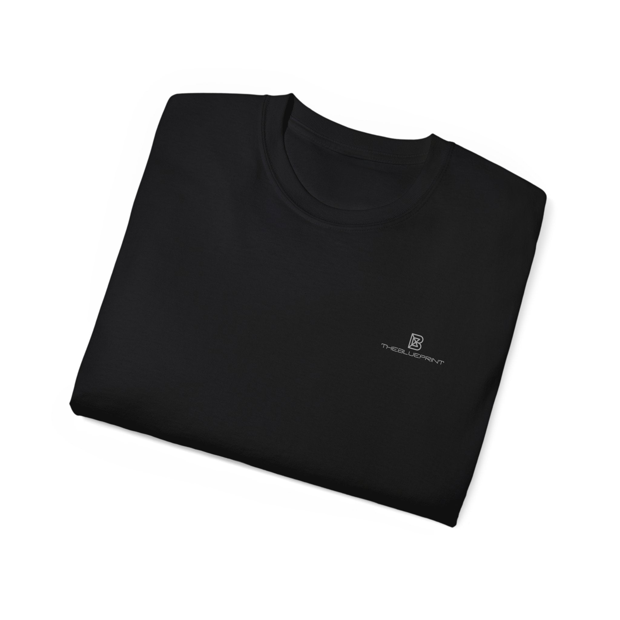 Classic White Pocket Tee — Minimal Everyday Cotton T-Shirt